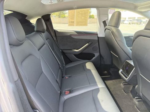 Used 2026 Tesla Model Y AWD image 40