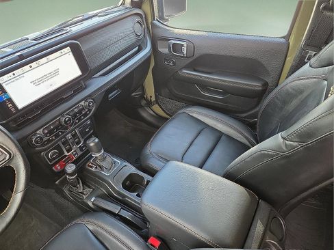 Used 2025 Jeep Wrangler Unlimited Rubicon 392 AWD/4WD image 12