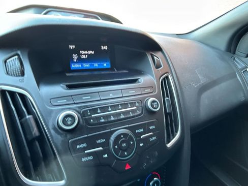 Used 2017 Ford Focus ST image 10