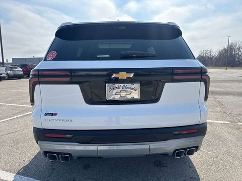 New 2026 Chevrolet Traverse LT w/ Sun and Wheel Package image 5