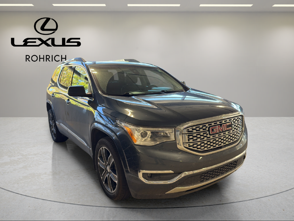 Used 2019 GMC Acadia Denali w/ Technology Package AWD/4WD image 4