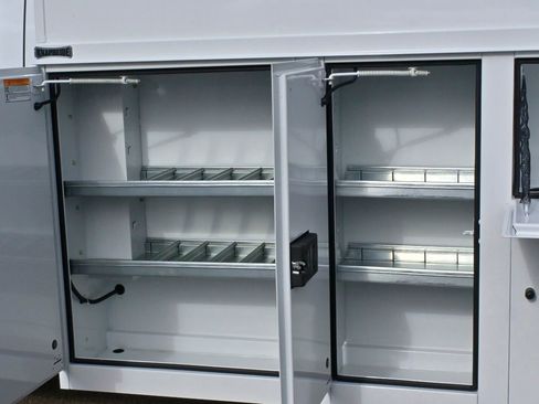 New 2025 GMC Savana 3500 w/ Power Convenience Package RWD image 7