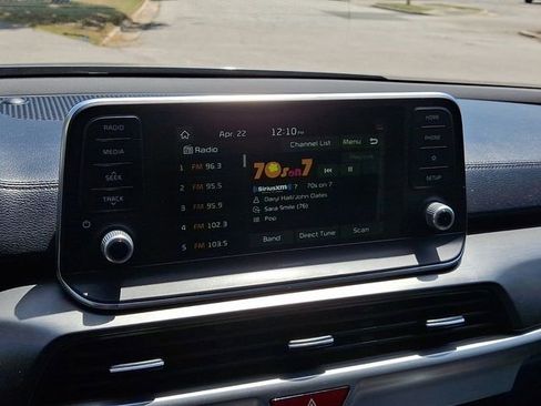 Used 2021 Kia Telluride S AWD/4WD image 19