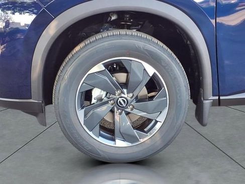 New 2026 Nissan Rogue SV AWD/4WD image 12