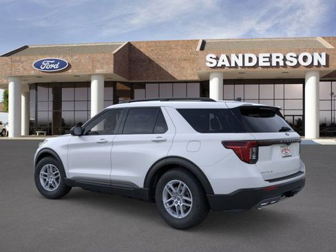 New 2026 Ford Explorer Active image 5