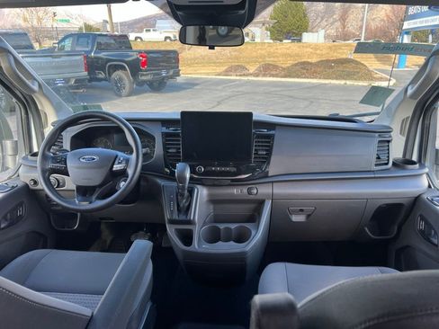 Used 2023 Ford Transit 350 XLT RWD image 18