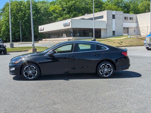 Used 2024 Chevrolet Malibu LT FWD image 5