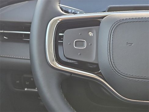 New 2026 Lincoln Nautilus Reserve image 26