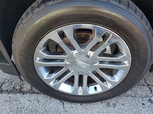 Used 2017 Cadillac Escalade ESV 4WD image 7