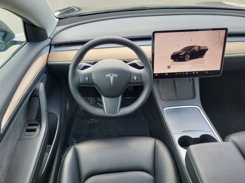 Used 2023 Tesla Model 3 Standard Range RWD image 16