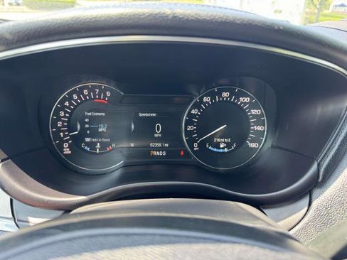 Used 2018 Lincoln MKC Premiere image 18