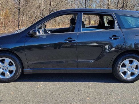 Used 2006 Toyota Matrix XR image 4