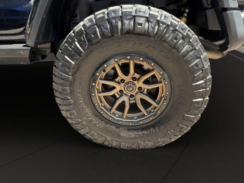 Used 2021 Jeep Wrangler Unlimited Rubicon w/ Dual Top Group AWD/4WD image 22