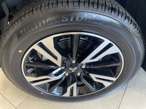 New 2026 Mitsubishi Eclipse Cross SE AWD/4WD image 15