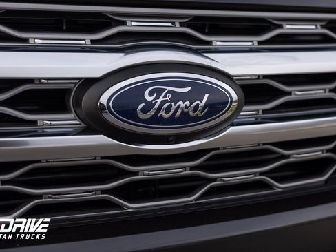 Used 2024 Ford Expedition Max Platinum image 7