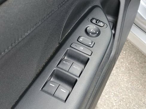 Used 2017 Honda Civic EX-T image 8