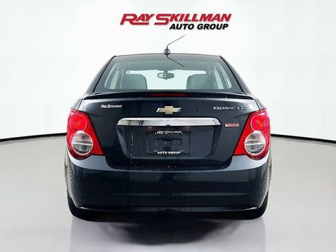 Used 2015 Chevrolet Sonic LTZ FWD image 6