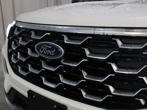 New 2026 Ford Explorer Platinum AWD/4WD image 35