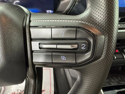 Used 2024 Chevrolet Colorado Trail Boss w/ Advanced Trailering Package AWD/4WD image 16