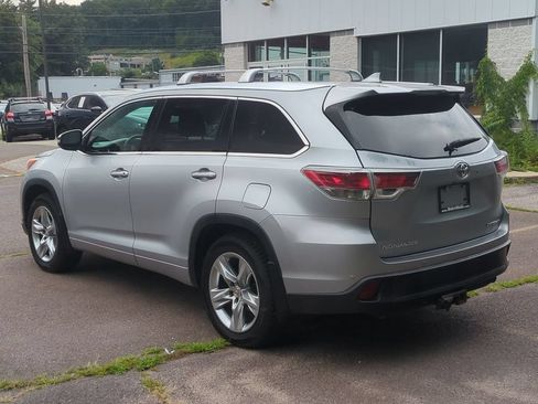 Used 2014 Toyota Highlander Limited AWD/4WD image 6
