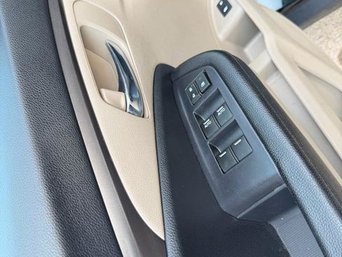 Used 2018 Honda Pilot EX-L image 11