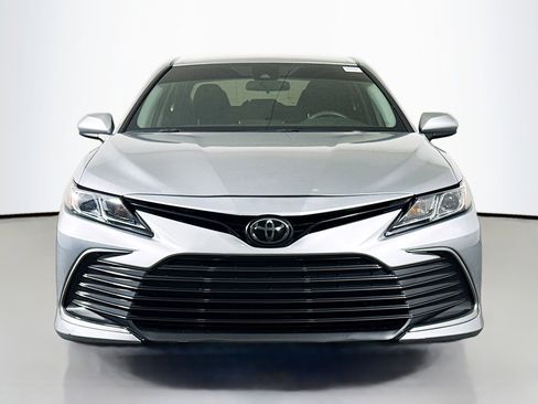 Used 2024 Toyota Camry LE FWD image 2