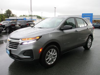 Certified 2023 Chevrolet Equinox LS w/ Driver Confidence II Package