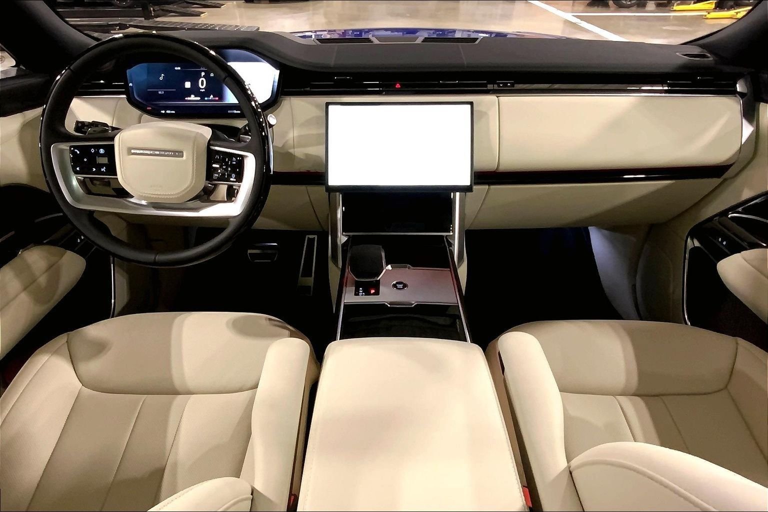 New 2026 Land Rover Range Rover SE AWD/4WD image 5