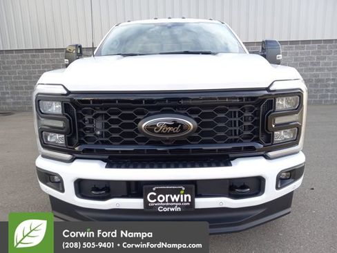 New 2026 Ford F350 Lariat w/ Black Appearance Package image 8
