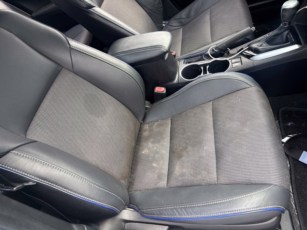 Used 2019 Toyota Corolla SE FWD image 17