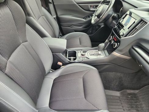 Used 2019 Subaru Forester Premium AWD/4WD image 14