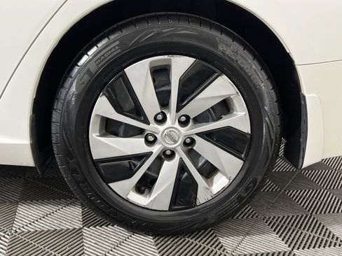 Used 2019 Nissan Altima 2.5 S image 12