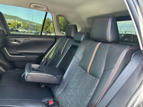 Used 2022 Toyota RAV4 Adventure AWD/4WD image 18