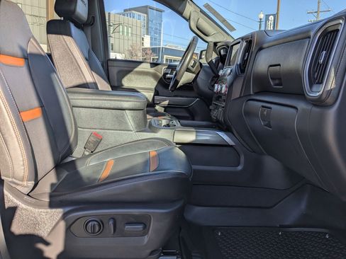 Used 2021 GMC Sierra 1500 AT4 image 31