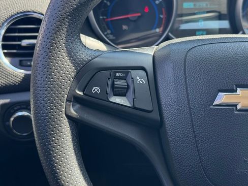 Used 2016 Chevrolet Cruze LT FWD image 21