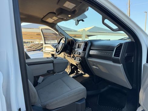 Used 2017 Ford F250 XLT image 16