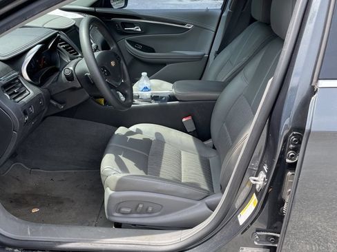 Used 2019 Chevrolet Impala LS FWD image 5