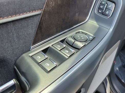 Used 2023 Ford F150 Lightning Lariat AWD/4WD image 16