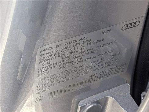 Certified 2025 Audi Q5 Premium w/ Convenience Package image 28