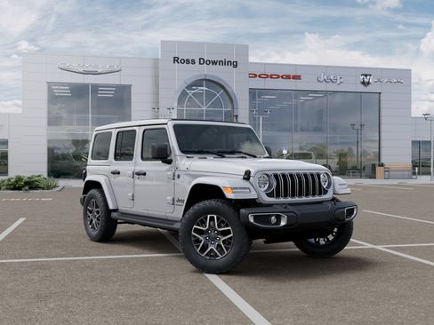 New 2026 Jeep Wrangler Unlimited Sahara AWD/4WD image 5