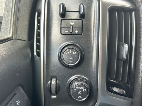 Used 2019 Chevrolet Silverado 3500 LTZ w/ Duramax Plus Package image 24