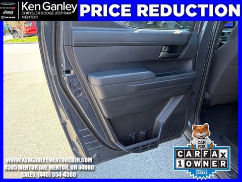 Used 2024 Toyota Tacoma SR AWD/4WD image 19