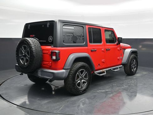 Used 2018 Jeep Wrangler Unlimited Sport S AWD/4WD image 5
