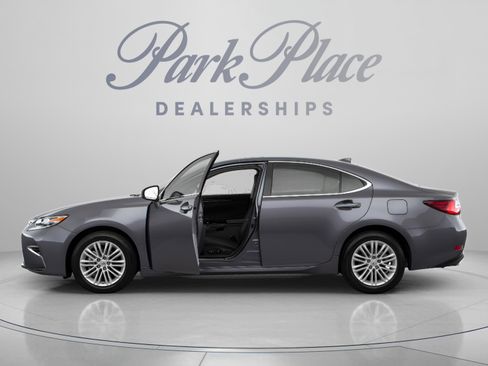 Used 2018 Lexus ES 350 w/ Premier Package FWD image 3