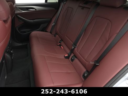 Used 2025 BMW X4 xDrive30i w/ Premium Package image 30