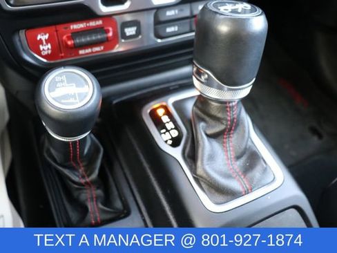 Used 2018 Jeep Wrangler Unlimited Rubicon image 25