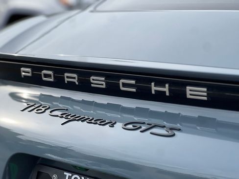 Used 2018 Porsche 718 Cayman GTS image 12