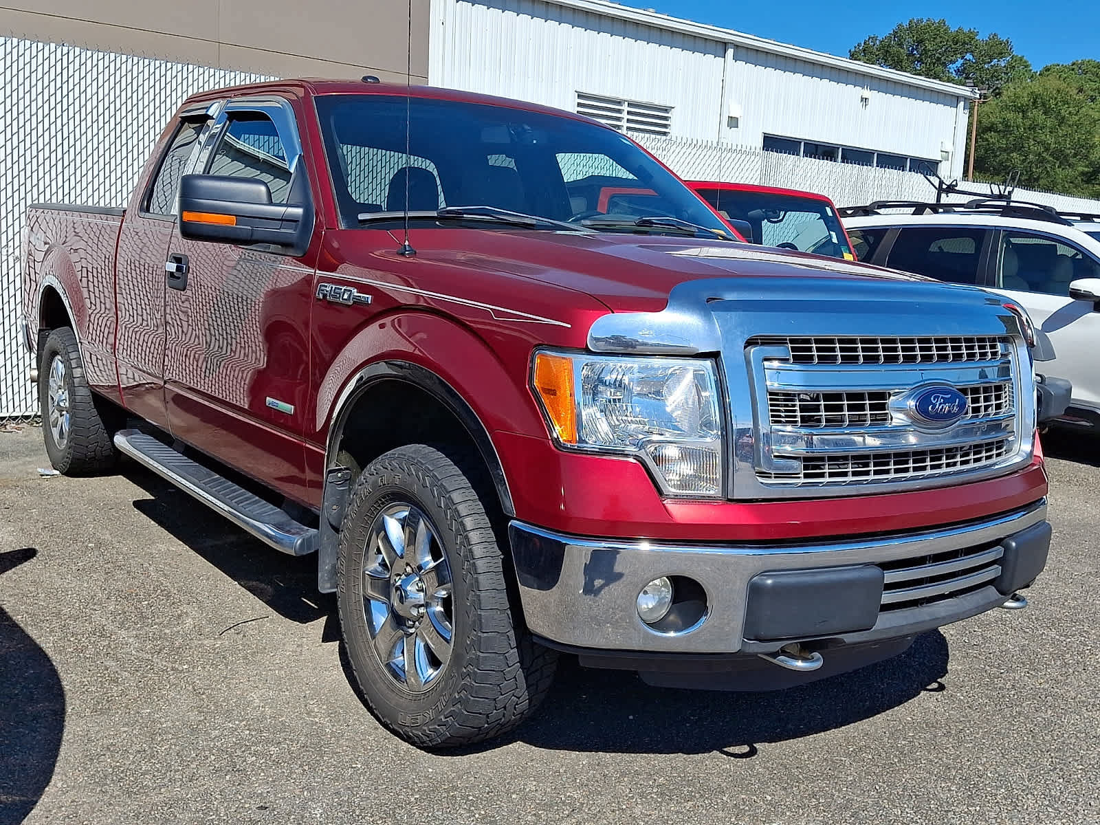 Used 2013 Ford F150 XLT w/ XLT Chrome Pkg AWD/4WD image 3