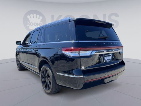 Used 2024 Lincoln Navigator L Reserve AWD/4WD image 4
