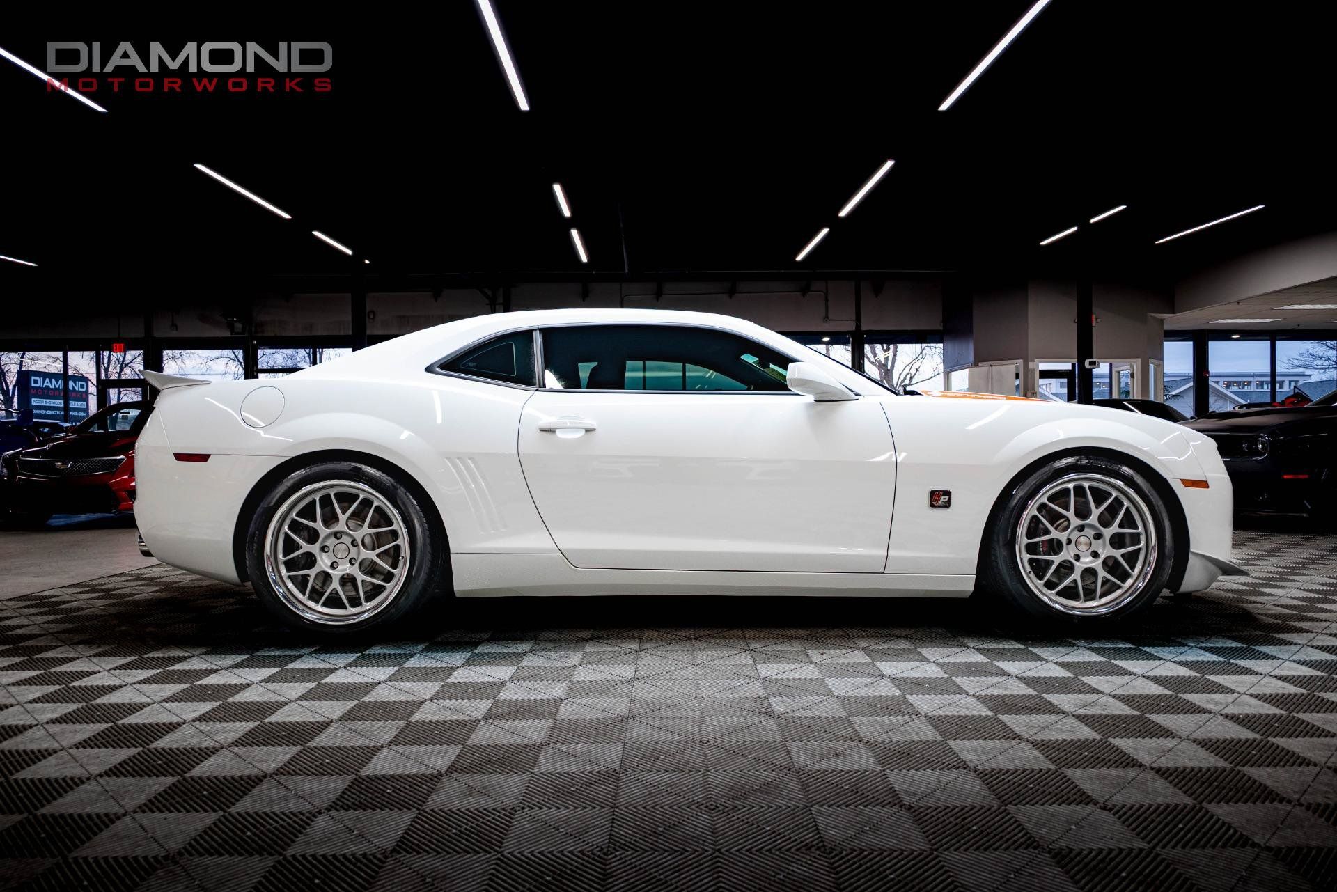 Used 2010 Chevrolet Camaro SS w/ LPO, Ground Effects Package RWD image 25